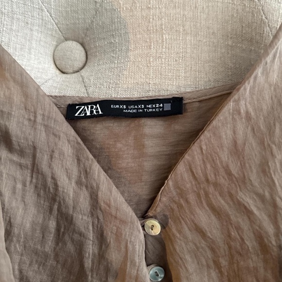 Zara Ruffle Blouse - Picture 3 of 3